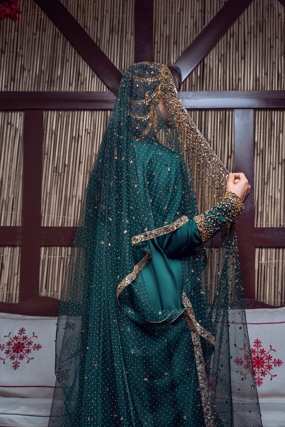 Emerald & Gold Beaded Traditional Jalabiya Gown