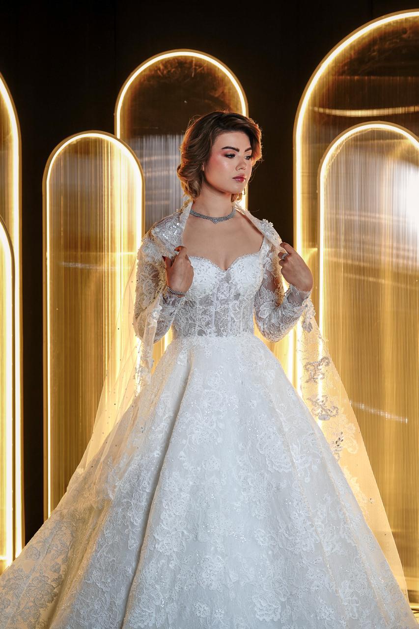 Isabella Sweetheart Lace Corset Ballgown with Matching Bolero