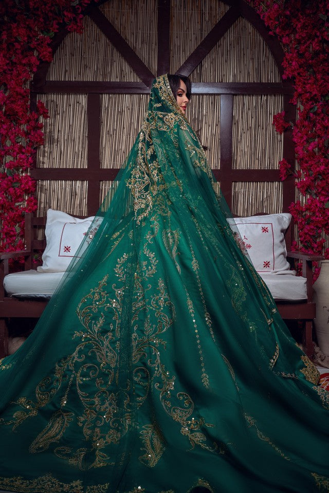 Emerald Green & Gold Embroidered Traditional Henna Gown